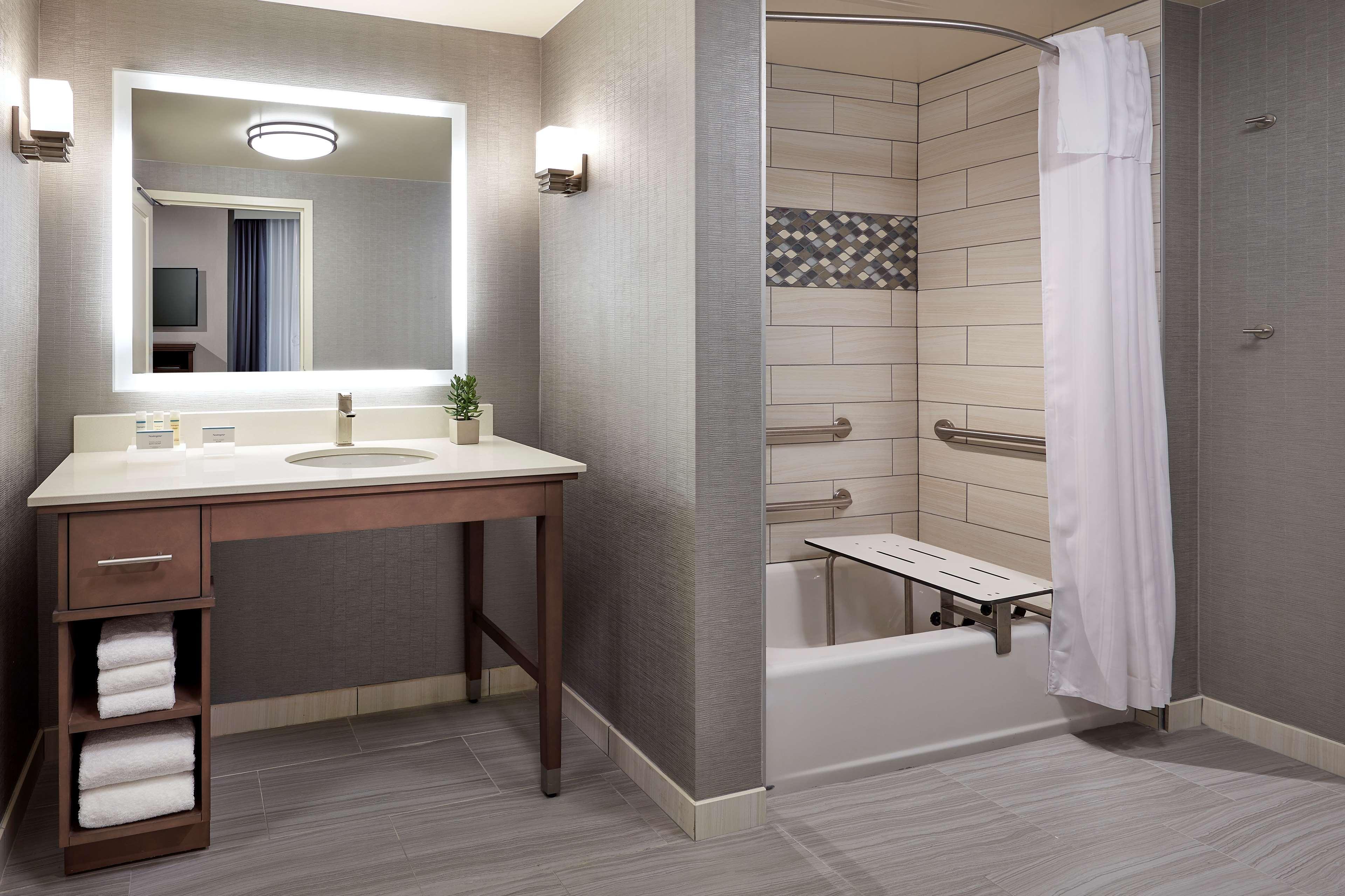 Homewood Suites By Hilton Los Angeles Redondo Beach Exterior photo